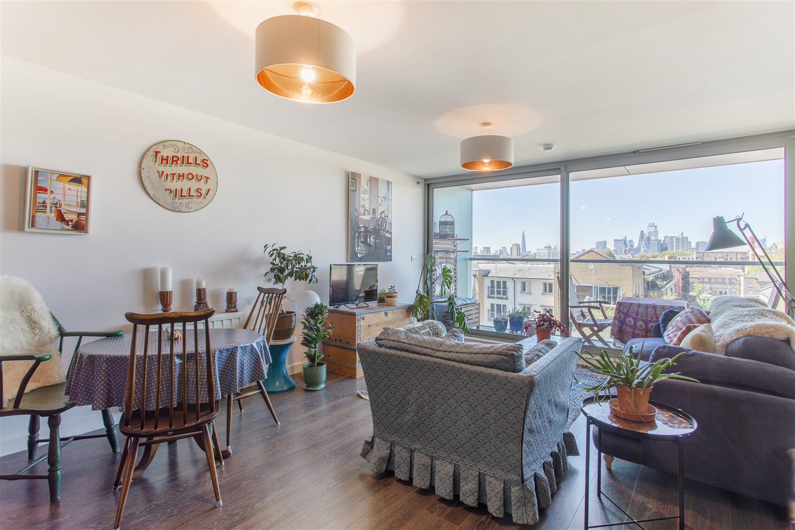 1 bed property in Copperfield Road, Mile End